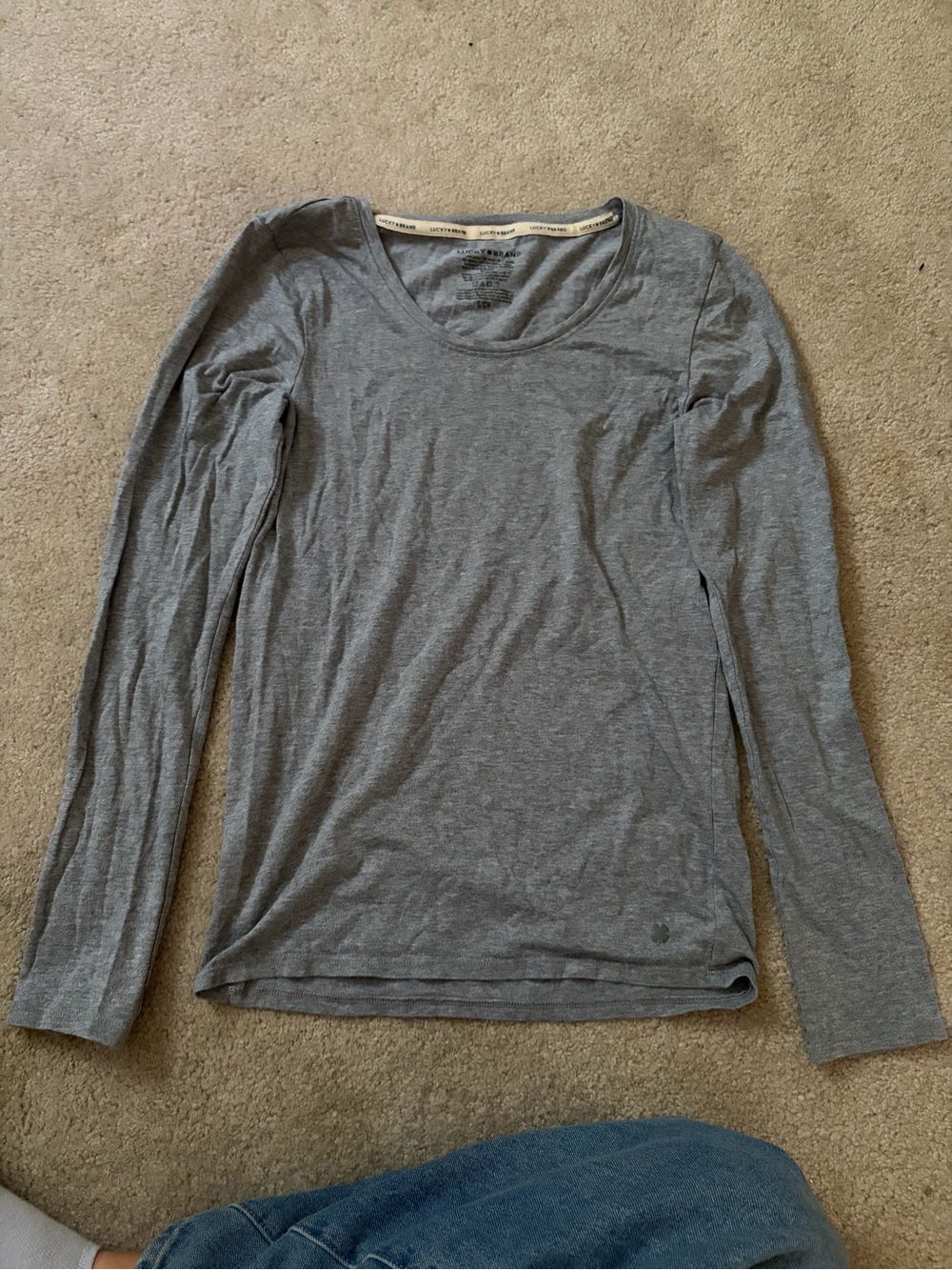 Lucky Brand Heather Gray Long Sleeve Scoop Neck Tee